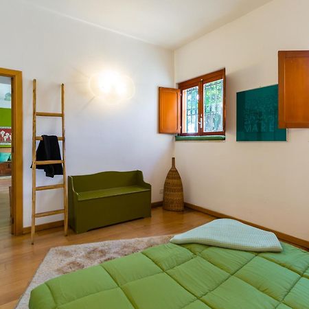 Villa Kamyhouse Una Tranquilla Struttura Nel Verde Neapel Exterior foto