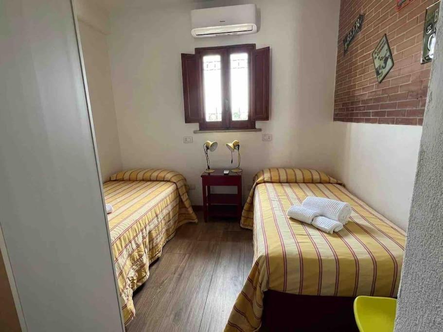 Villa Kamyhouse Una Tranquilla Struttura Nel Verde Neapel Exterior foto