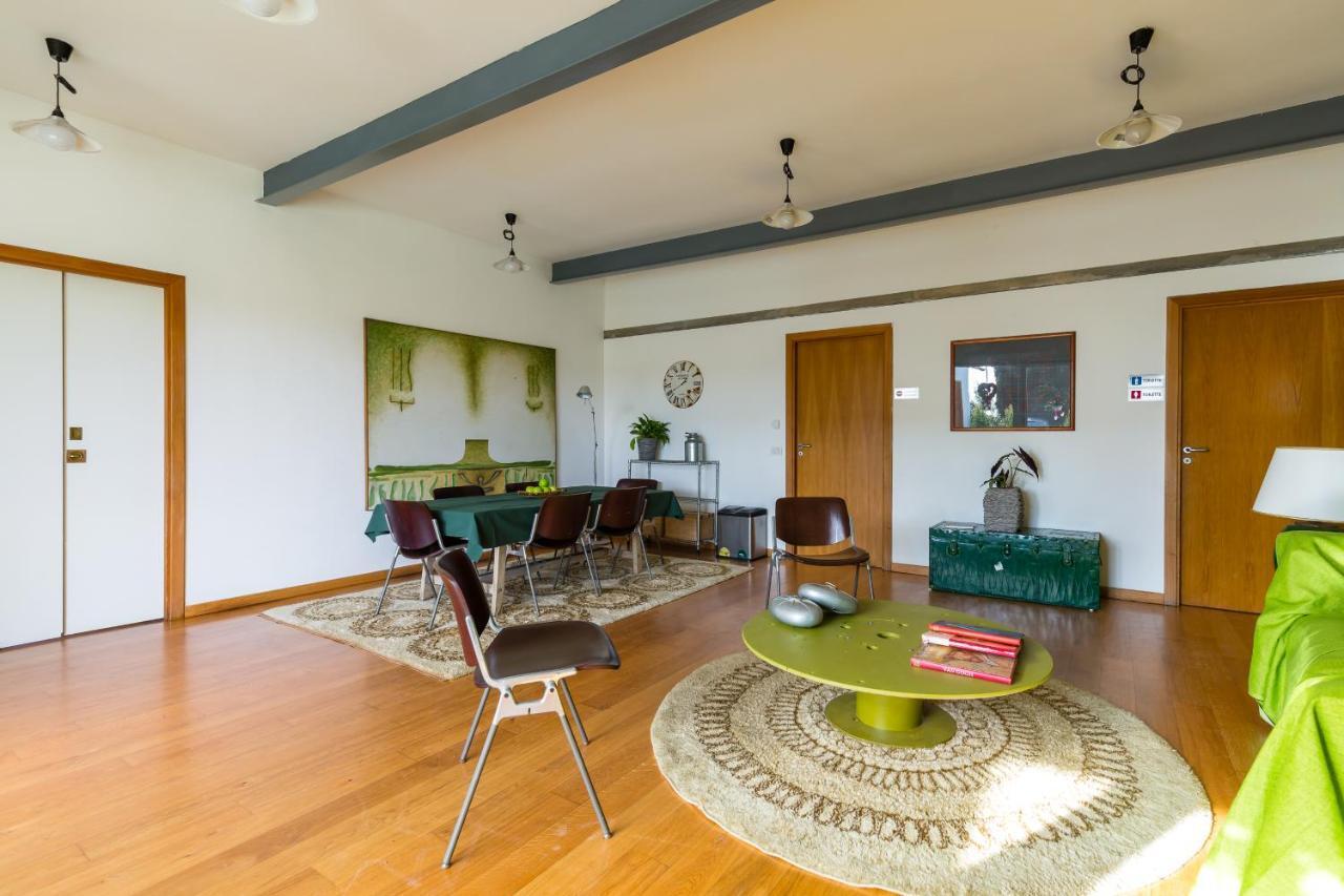 Villa Kamyhouse Una Tranquilla Struttura Nel Verde Neapel Exterior foto