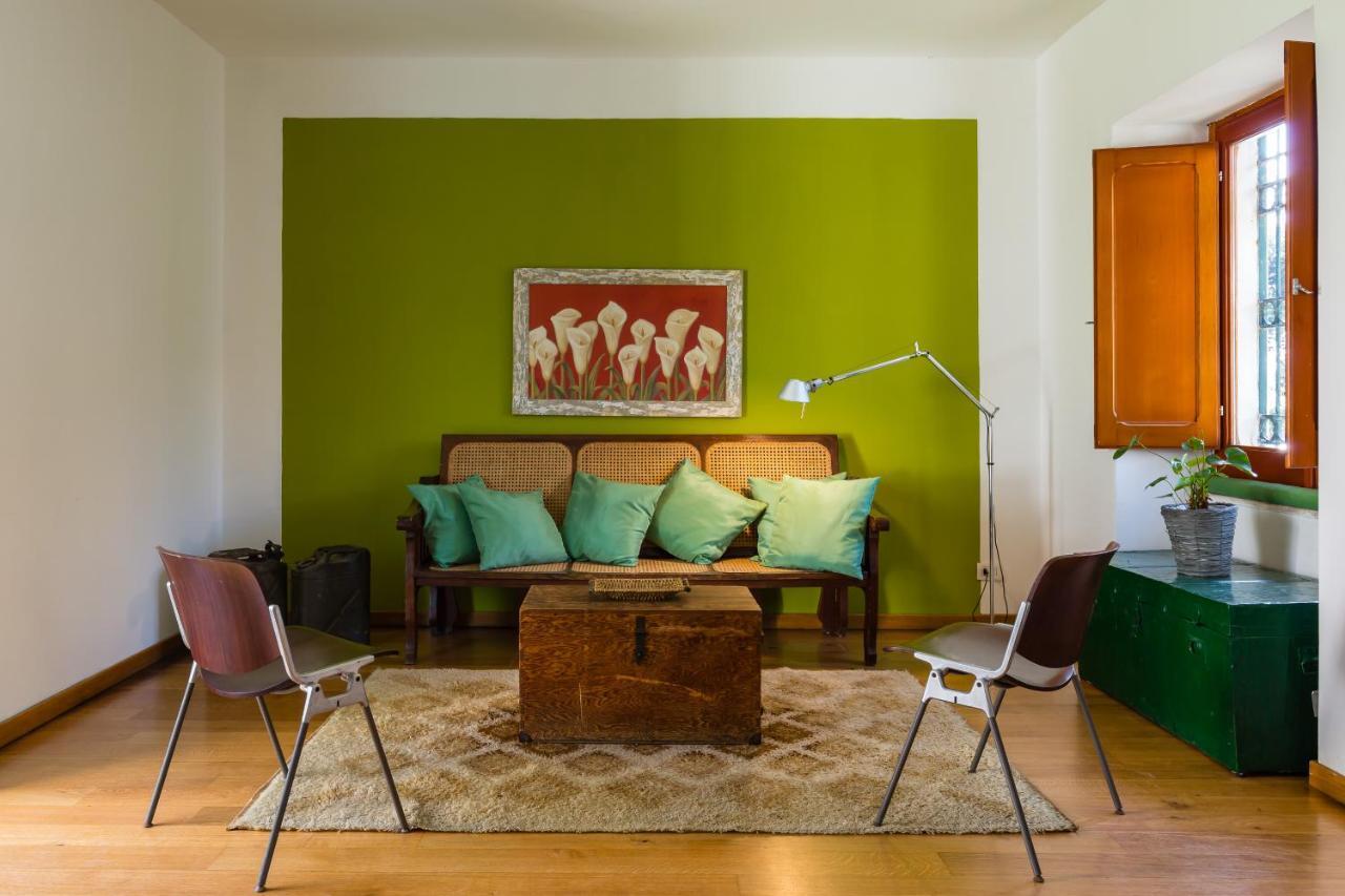 Villa Kamyhouse Una Tranquilla Struttura Nel Verde Neapel Exterior foto