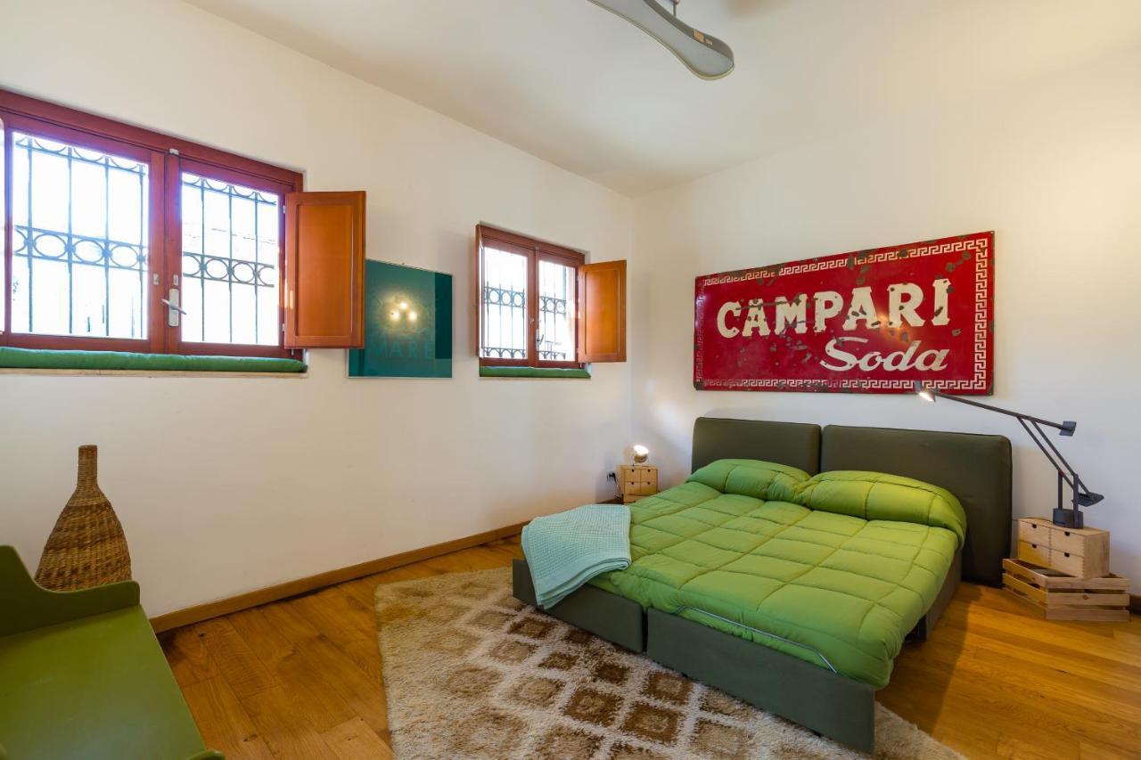 Villa Kamyhouse Una Tranquilla Struttura Nel Verde Neapel Exterior foto