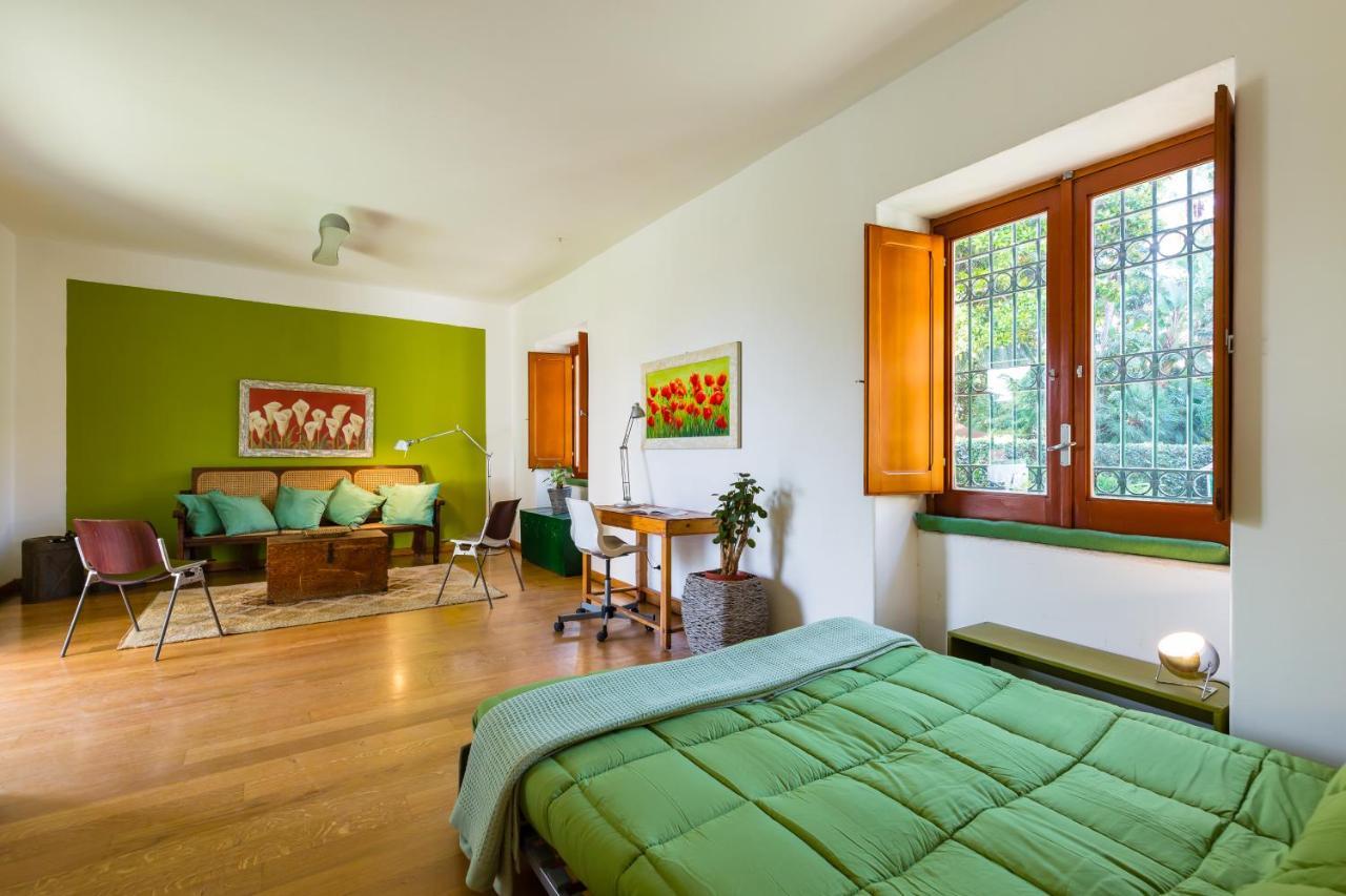 Villa Kamyhouse Una Tranquilla Struttura Nel Verde Neapel Exterior foto