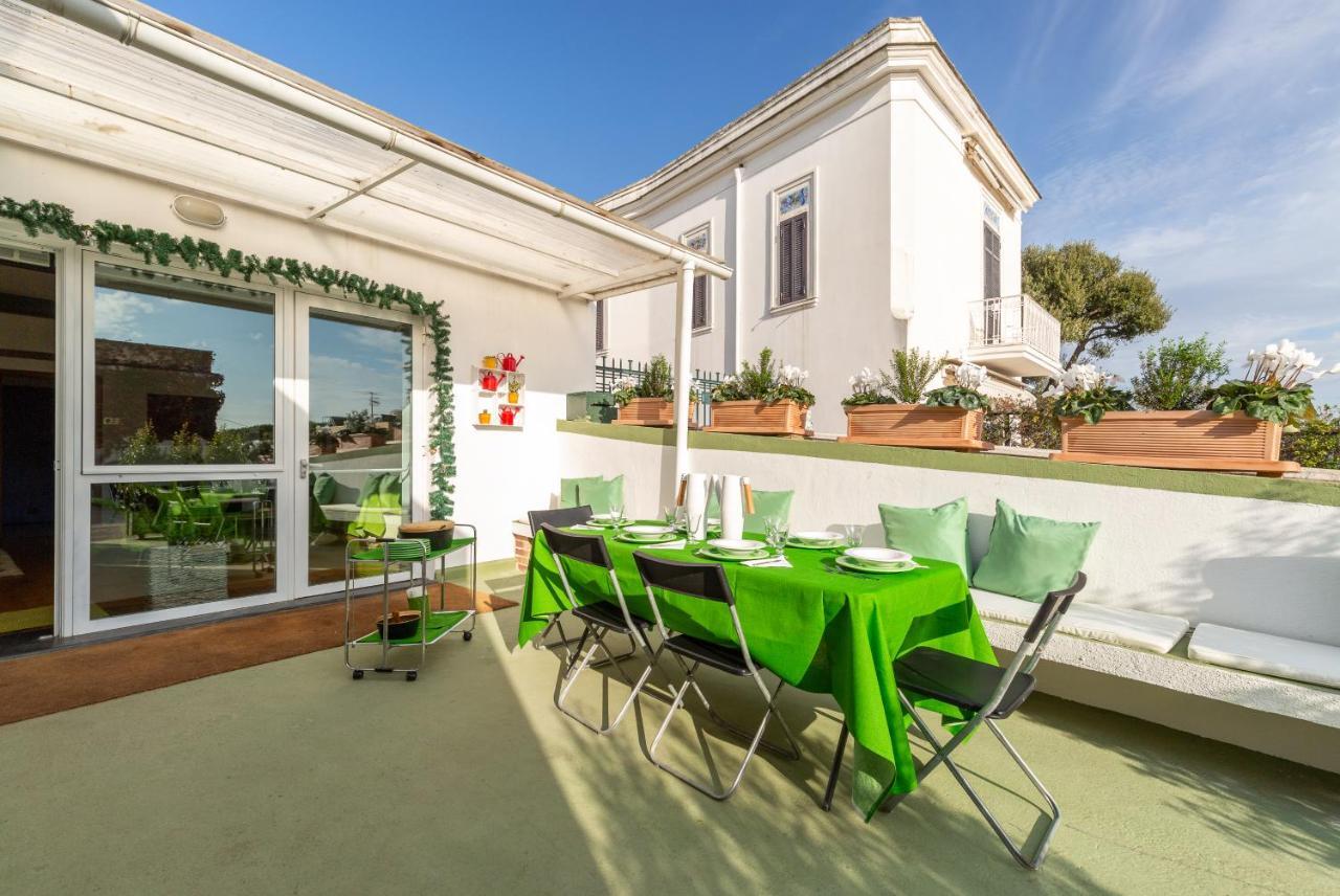Villa Kamyhouse Una Tranquilla Struttura Nel Verde Neapel Exterior foto